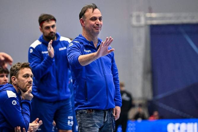 Hanning peilt Sensation an