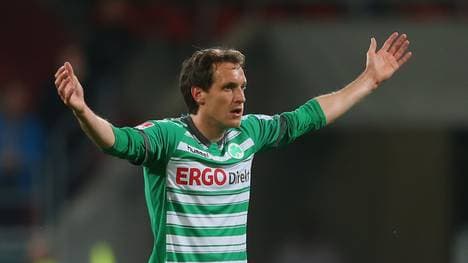 Stephan Fürstner von der SpVgg Greuther Fürth gestikuliert