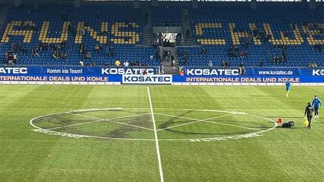 So sieht der Rasen im Eintracht-Stadion derzeit aus