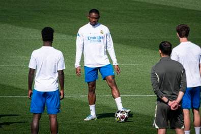 "Was seine Zukunft betrifft": Arbeloa äußert sich zu Alaba