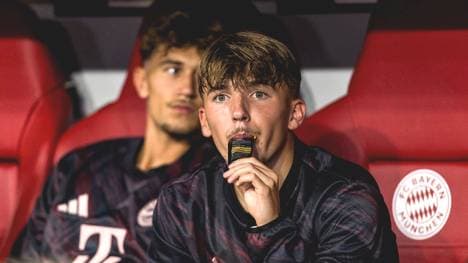 Lennart Karl erhält eine besondere Auszeichnung