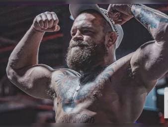 Conor McGregor postete zuletzt mehrere Impressionen aus dem Training. Stolze 15 Kilo an Mucki-Masse soll der Superstar zugelegt haben - aber ist das vielleicht alles nur Fake?