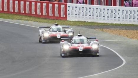 Kazuki Nakajima und Kamui Kobayashi lieferten sich ein Wettrennen um den ersten japanischen FIA-Weltmeister