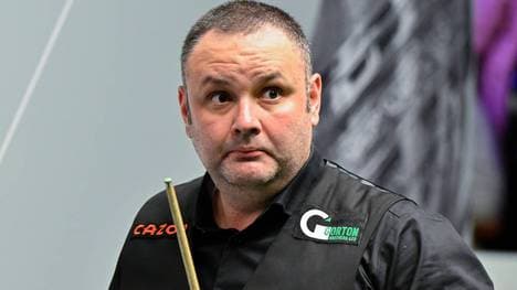 Stephen Maguire isst bei der Snooker-WM eine Fliege