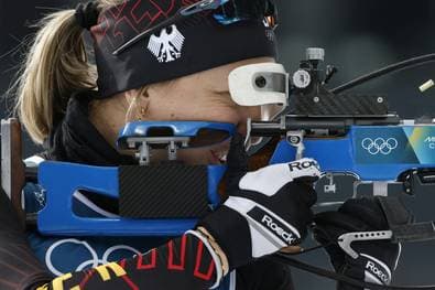 Biathlon: Preuß vergibt Medaille beim letzten Schießen