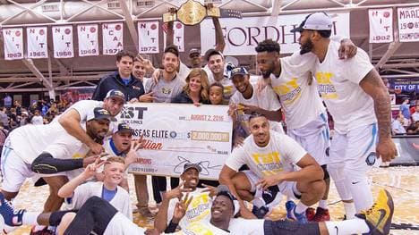 Titelverteidiger Overseas Elite durfte sich über einen Scheck über zwei Millionen Dollar freuen