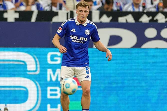 Schalke gibt Murkin nach Utrecht ab