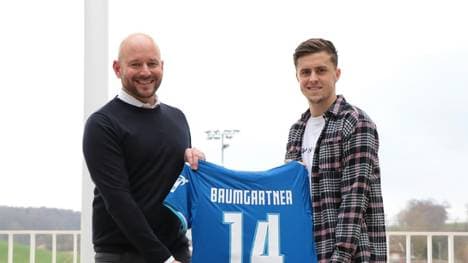 Christoph Baumgartner (r.) bleibt der TSG treu