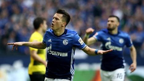 FC Schalke 04 v Borussia Dortmund - Bundesliga