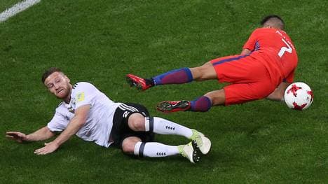 FBL-CONFED-CUP-MATCH07-GER-CHI