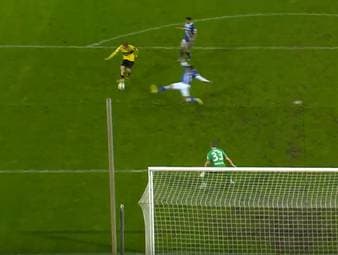 Die Highlights der Partie Alemannia Aachen - Energie Cottbus aus der 3. Liga im Video.