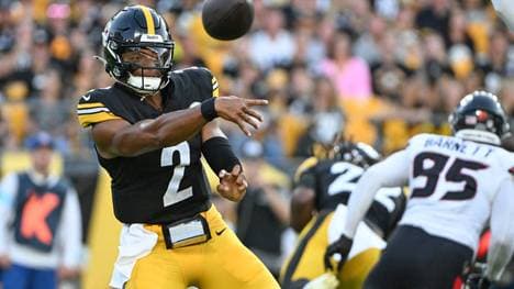 Quarterback Justin Fields feierte sein Debüt für die Steelers