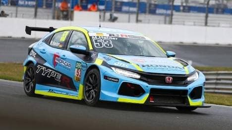 Michelle Halder gewann erstmals ein Rennen der TCR Germany