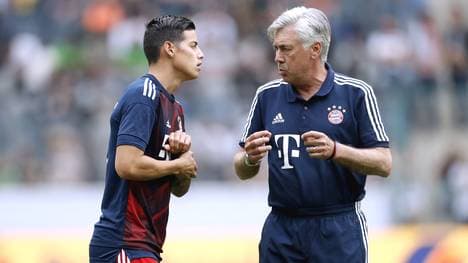 James Rodriguez (l.) und Carlo Ancelotti
