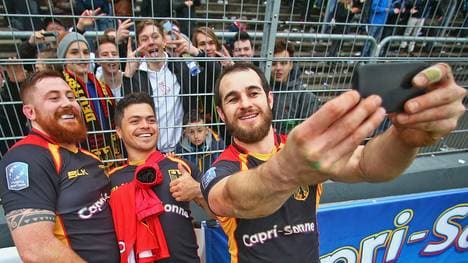 Gut auch für die deutschen Nationalspieler Brenner, Te Huya und Armstrong: SPORT1 überträgt erstmals Weltranglistenspiele live im TV