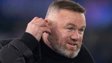 Wayne Rooney fordert Manchester United zu einem Transfer von Gianluigi Donnarumma auf