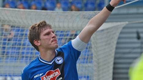 Wehen Wiesbaden v Arminia Bielefeld  - 3. Liga