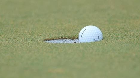 Erfolgreicher Turnierstart von Golfprofi Nick Bachem