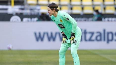 Hitz steht auch gegen Sevilla im Tor