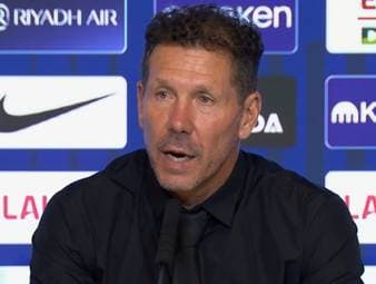 Nach dem Unentschieden von Atletico Madrid durfte ihre Nummer 9, Julián Álvarez, nicht mit seinen Mitspielern zu den Fans gehen. Trainer Diego Simeone erklärt die Hintergründe.