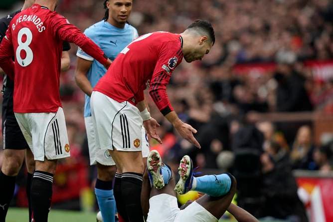 Wirbel nach Manchester-Derby