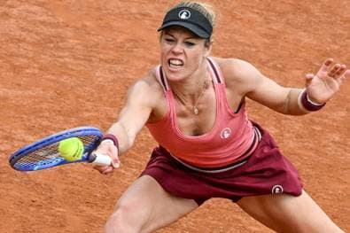"Gruppe völlig Gestörter": Tennis-Ass hält Wutrede