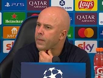 Arne Slot äußert sich nach dem 1:0-Sieg gegen Inter Mailand in der Champions League zur Causa Mohamed Salah. Der Liverpool-Coach betont, dass er keine Forderungen an den Ägypter gestellt hat.