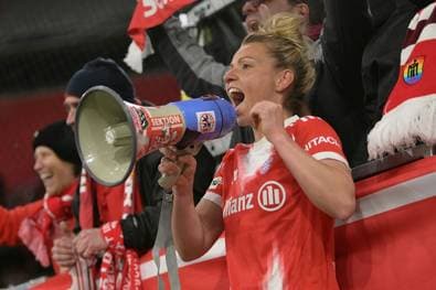 Trotz "Kötteln in der Hose":  Die Bayern träumen