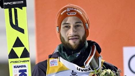 Eisenbichler sprang in der Qualifikation auf Platz eins