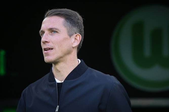 Befördert Wolfsburg Interimstrainer? 