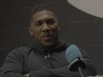 Bei einem Event von Under Amour in London erklärt Anthony Joshua im exklusiven SPORT1-Interview wie er zurück zu alter Stärke finden will und welchen Gegner er sich bereits ausgeguckt hat.