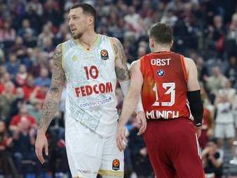 Bayern hält Play-in-Chance am Leben