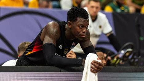 Dennis Schröder musste mit der Mannschaft nachts das Hotel verlassen