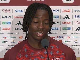 Johan Manzambi avancierte für die Schweiz erneut zum Man of the Match. Im Interview nach der Partie gegen Kanada ringt der Freiburger Shootingstar um Worte. 