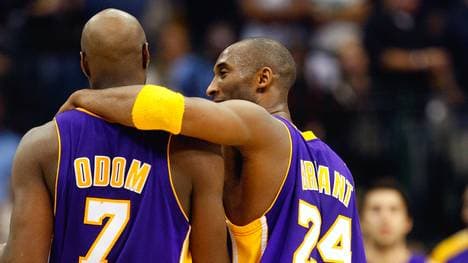 Los Angeles Lakers v Dallas Mavericks