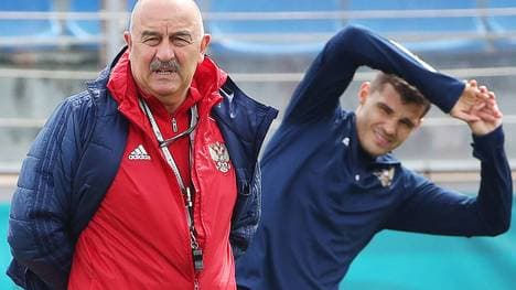 Stanislaw Tschertschessow kehrt in den Klub-Fußball zurück