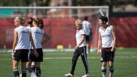 Die deutsche Frauen-Nationalmannschaft trifft bei den Olympischen Spielen auf Kanada
