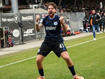 MSV Duisburg feiert Kantersieg