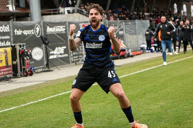 MSV Duisburg feiert Kantersieg