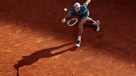 Struff streckt sich gegen Alcaraz vergeblich