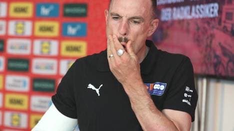 John Degenkolb mit einbandagiertem Arm