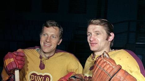 Jaroslav Holik (r.) mit seinem Bruder Jiri 1970