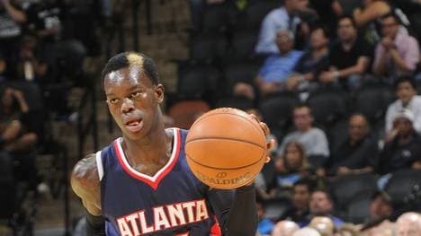 Dennis Schröder NBA Atlanta Hawks blau