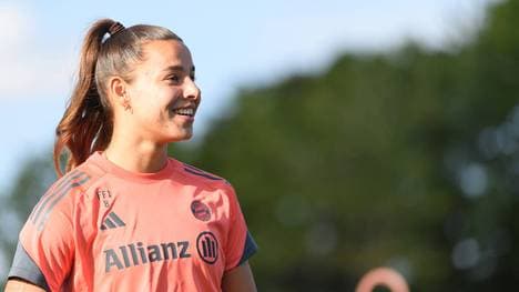 Lena Oberdorf hat ihr erstes Spiel für den FC Bayern gemacht
