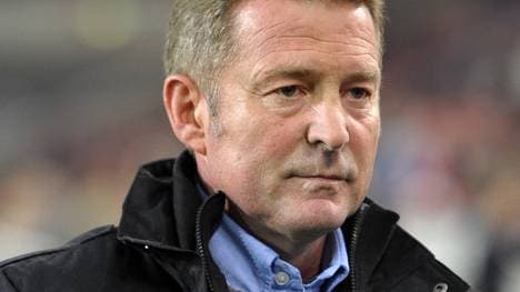 Karlheinz Förster ist eine ehemaliger Fußballspieler