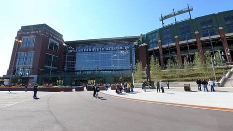 Vor dem Lambeau Field, dem Stadion der Green Bay Packers, kam es zu wilden Jagdszenen