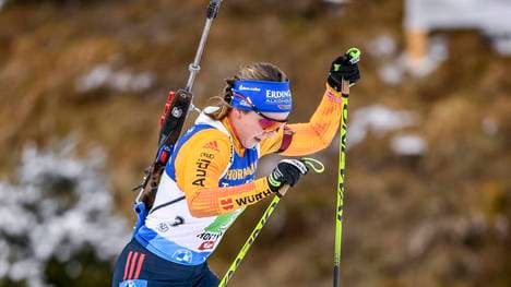 Franziska Preuß startet von Rang drei