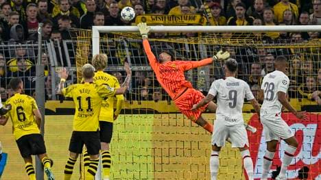 Gregor Kobel rettet dem BVB einen Punkt