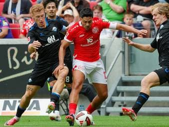 Paderborn holt Punkt in Mainz