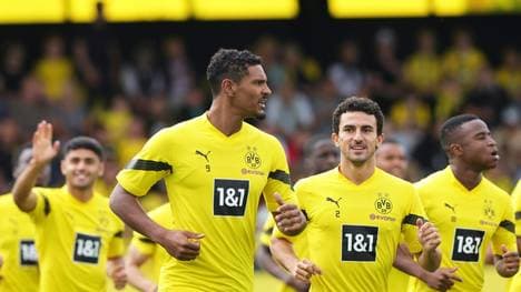 Sebastien Haller (M.) vor seinem Bundesliga-Comeback